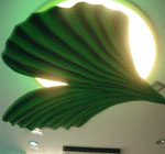 GinkgoBlatt schwebend unter Licht